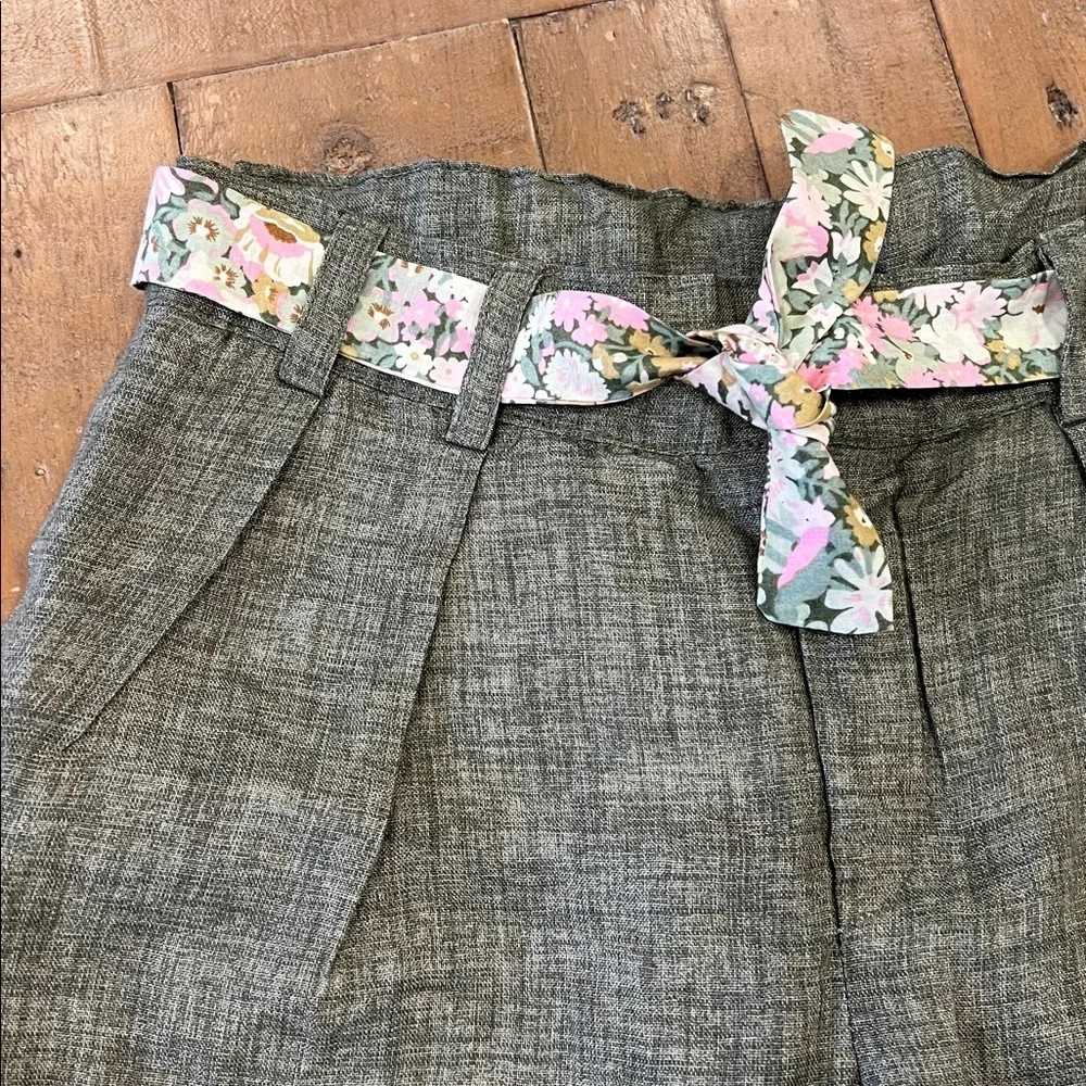 Fleurisse elie 100% linen green shorts with floral cloth belt girls 8